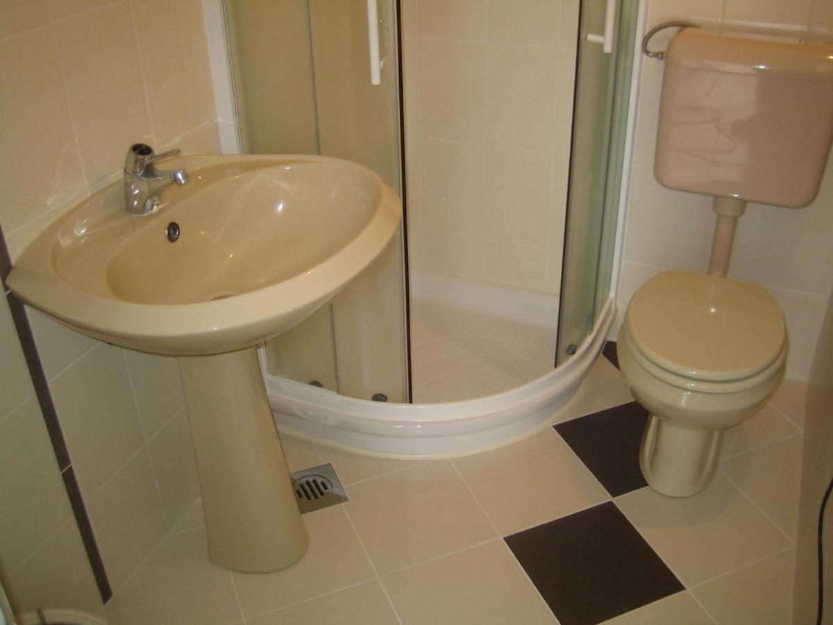 Iva Apartments Novigrad Istria المظهر الخارجي الصورة